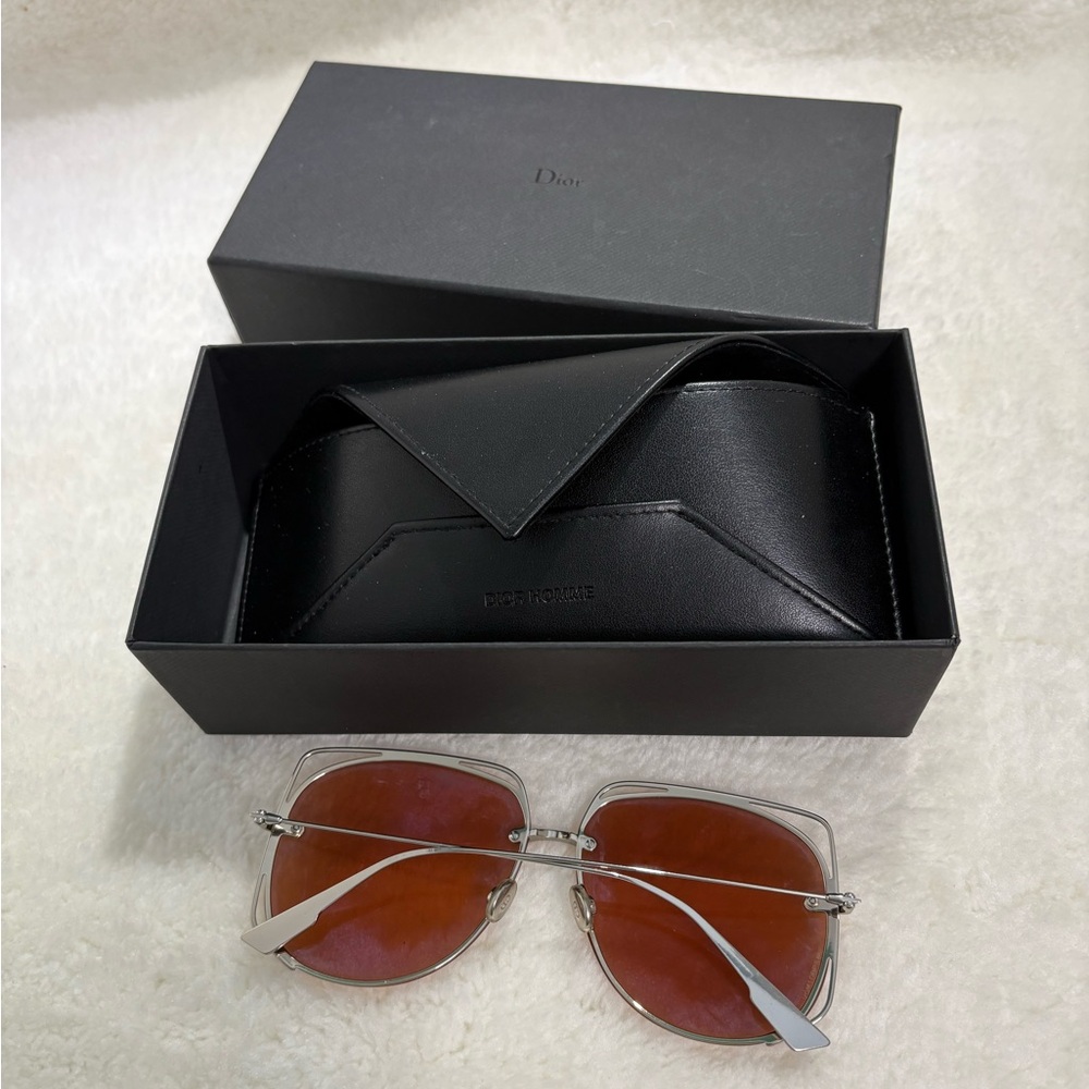Authentic Dior Sunglasses with Copper Lenses and Black Case - Picture 4 of 14